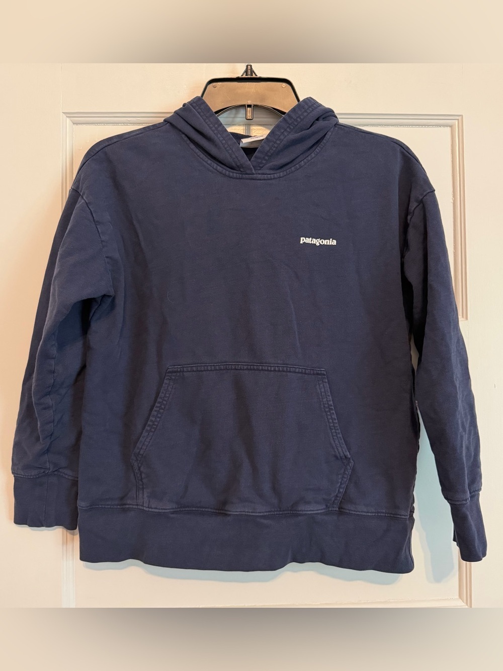 Patagonia Youth Large P-6 Logo Hoodie Blue Pullover Sweatshirt Kids L 12